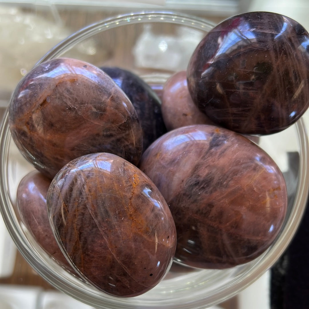 Black moonstone gallets MMM